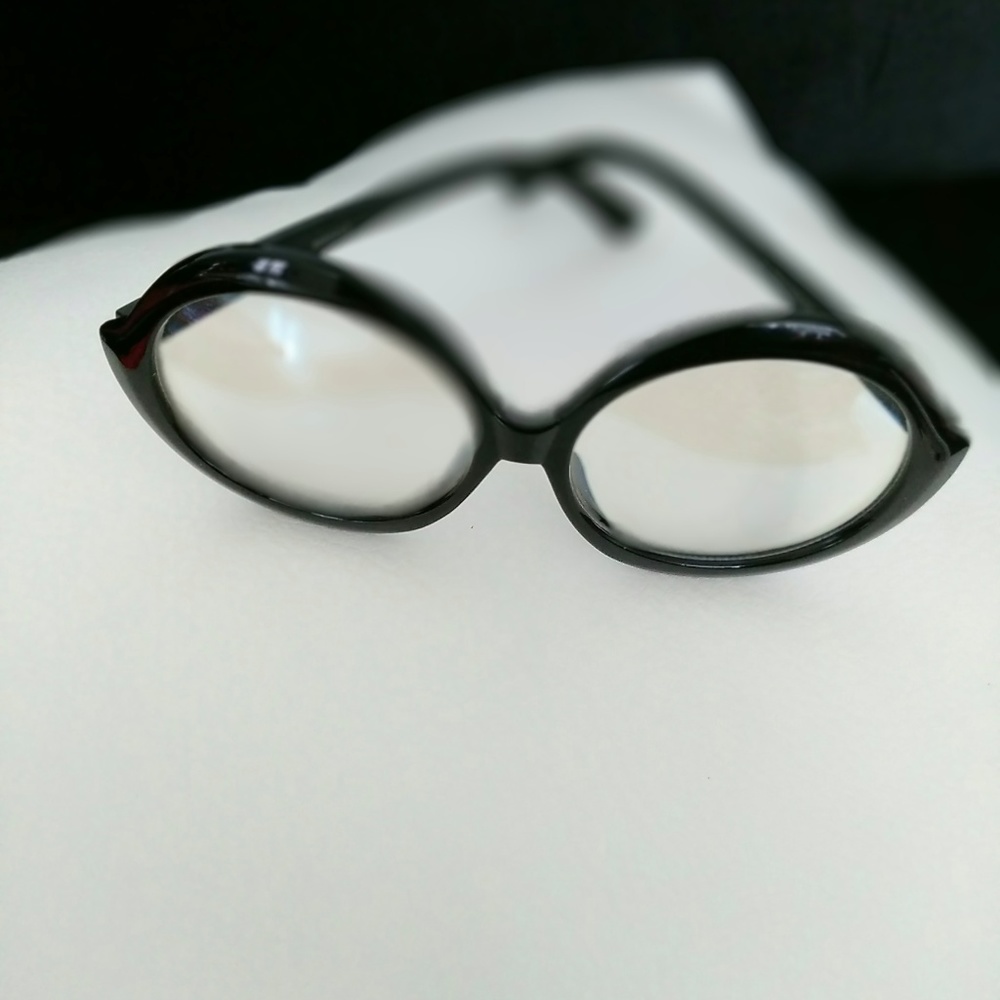 glasses